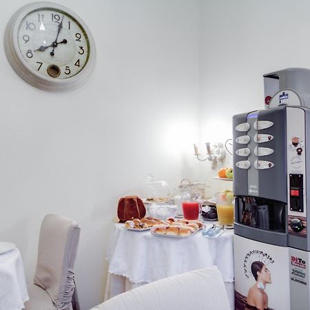 Lunaria Suites Rome Vaticano ภายนอก รูปภาพ